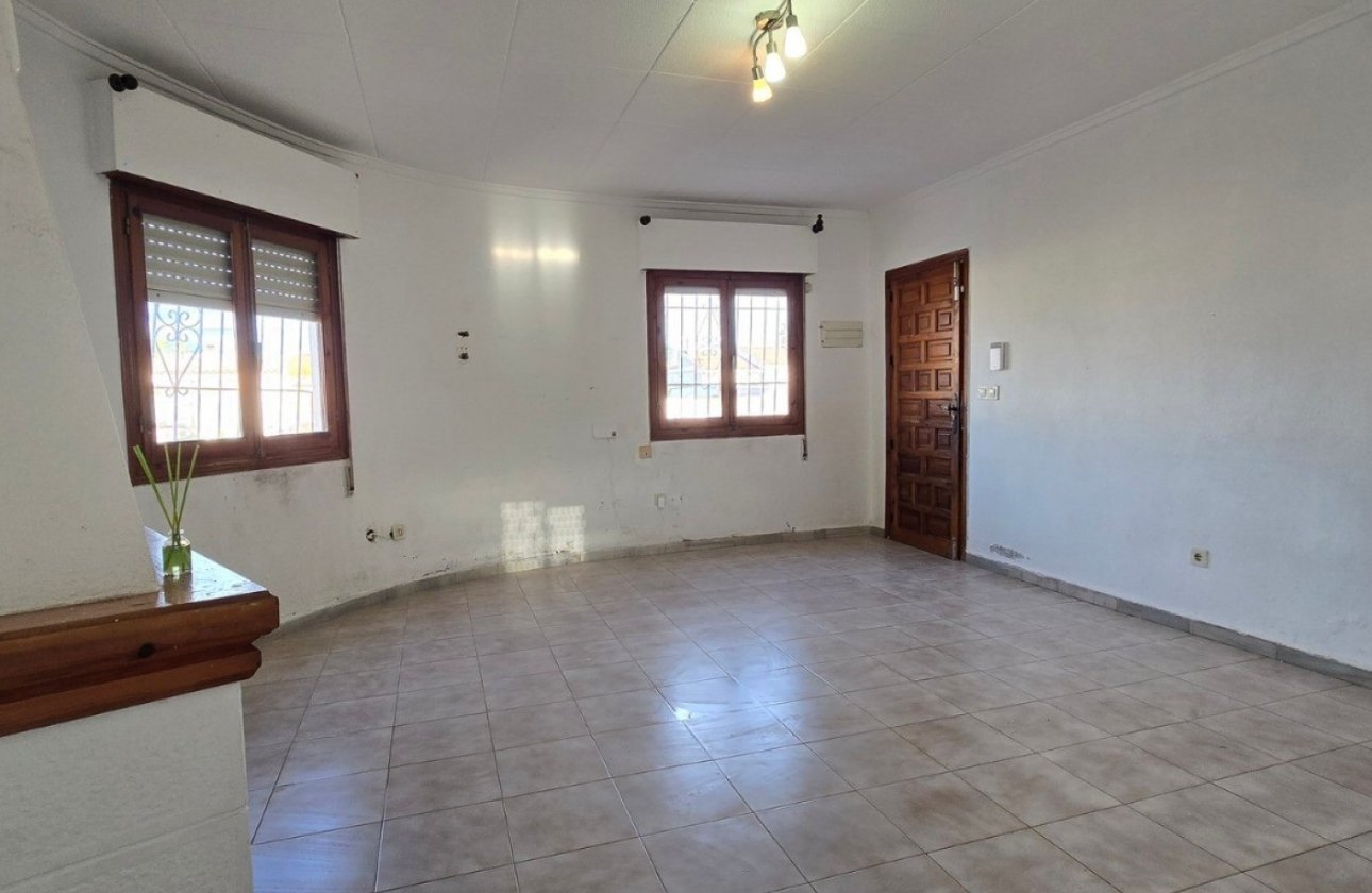 Herverkoop - Villa -
Torrevieja - Costa Blanca