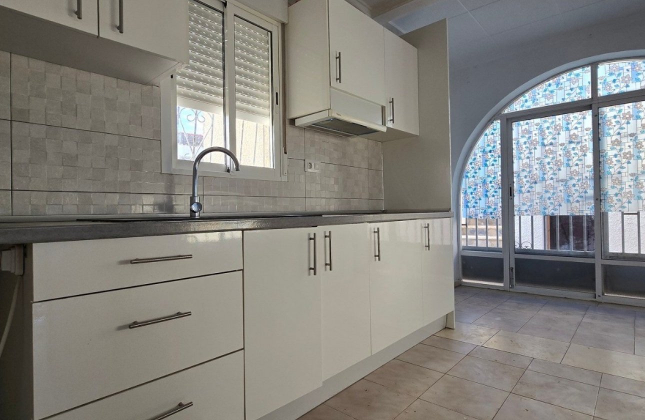 Herverkoop - Villa -
Torrevieja - Costa Blanca