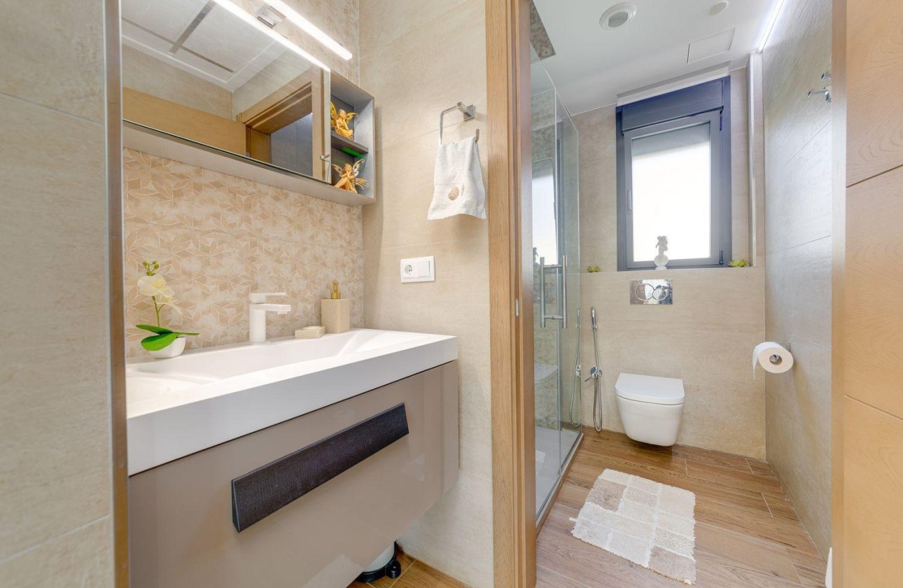 Herverkoop - Villa -
Torrevieja - Costa Blanca