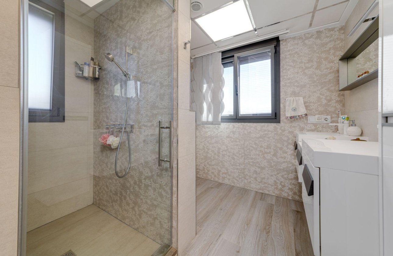 Herverkoop - Villa -
Torrevieja - Costa Blanca