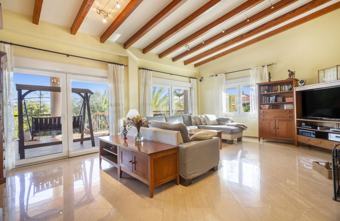 Herverkoop - Villa -
Torrevieja - Costa Blanca