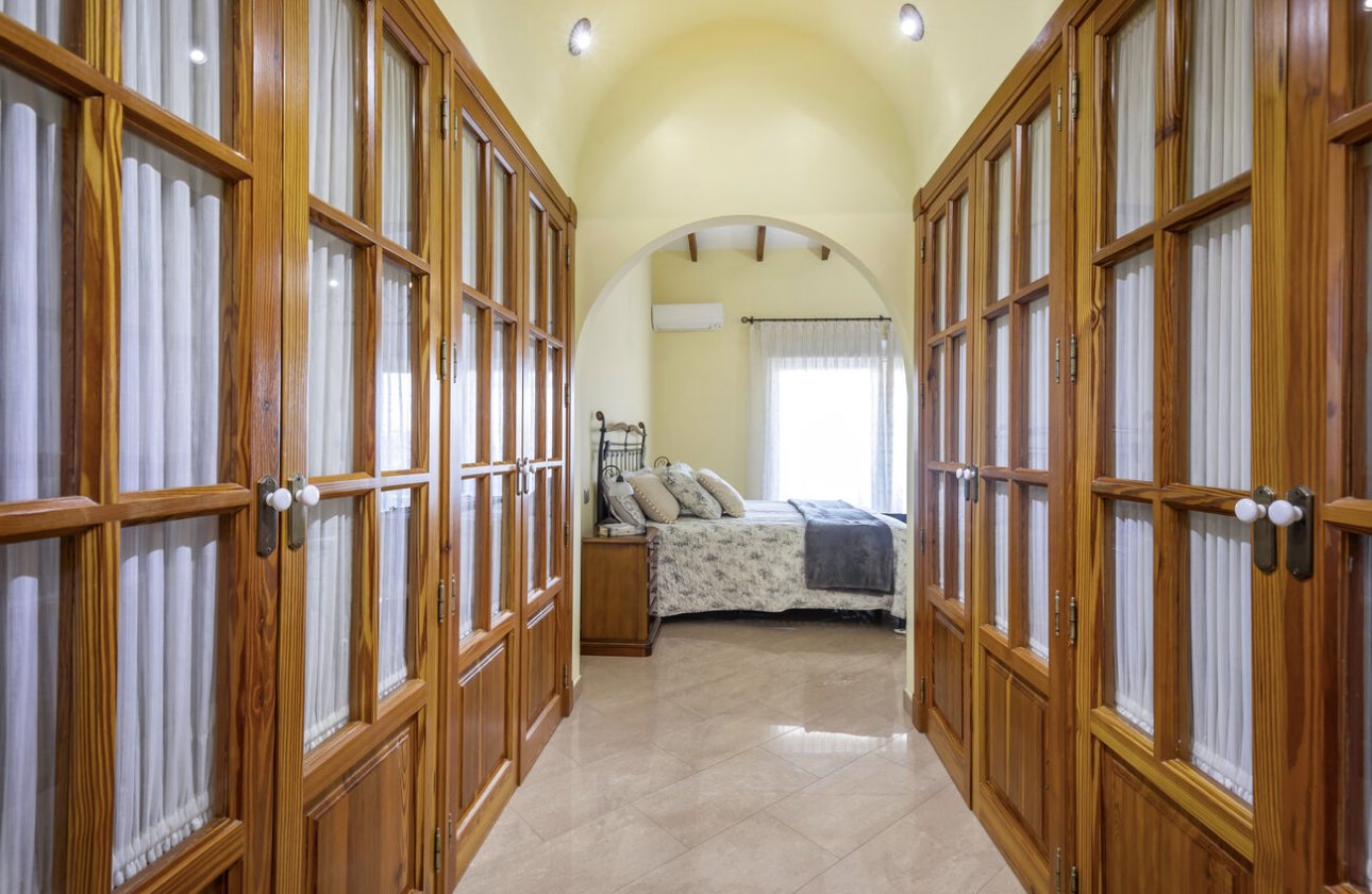 Herverkoop - Villa -
Torrevieja - Costa Blanca