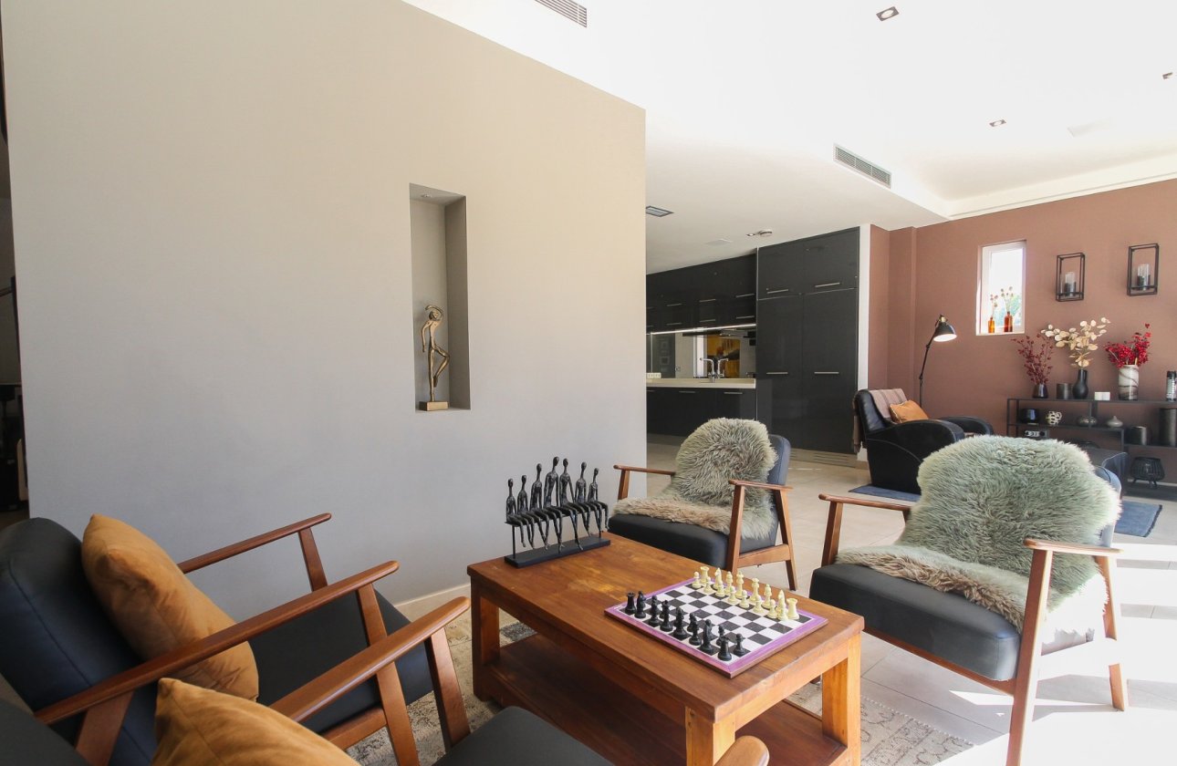 Herverkoop - Villa -
Torrevieja - Costa Blanca