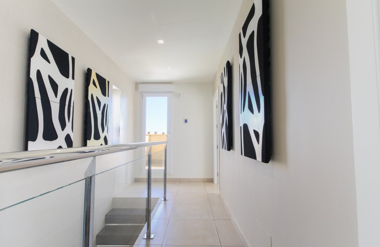 Herverkoop - Villa -
Torrevieja - Costa Blanca