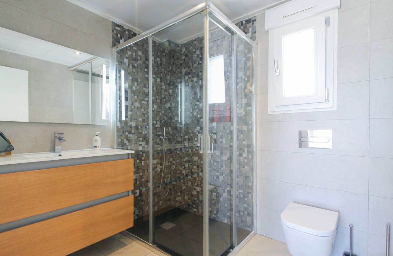 Herverkoop - Villa -
Torrevieja - Costa Blanca