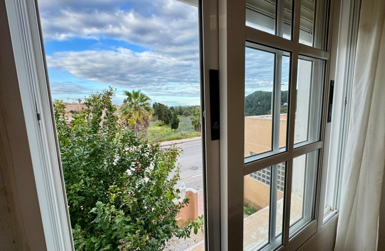 Herverkoop - Villa -
Torrevieja - Costa Blanca