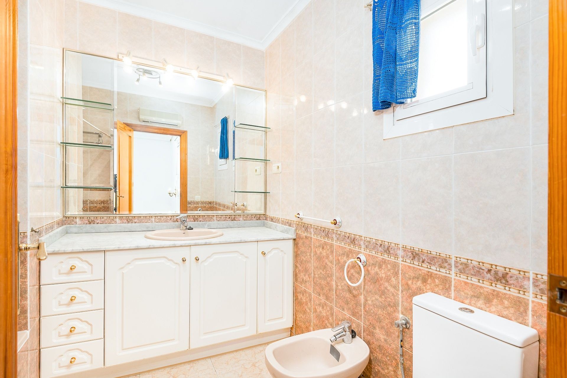 Herverkoop - Villa -
Torrevieja - Costa Blanca