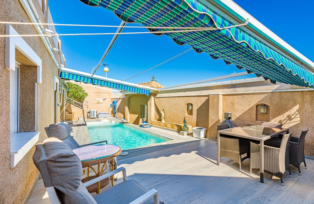 Herverkoop - Villa -
Torrevieja - Costa Blanca