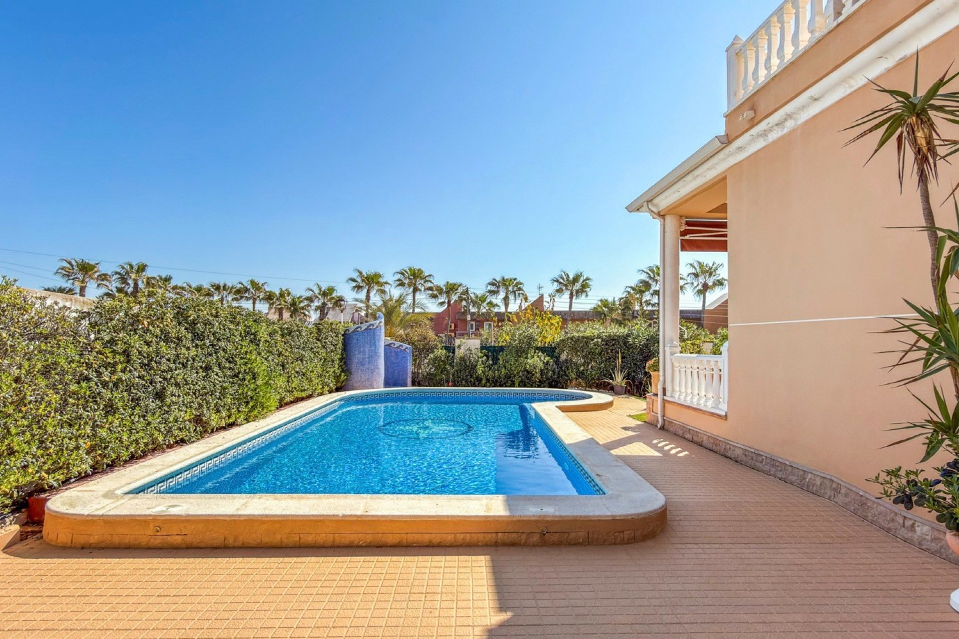 Herverkoop - Villa -
Torrevieja - Costa Blanca