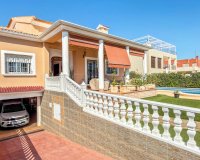 Herverkoop - Villa -
Torrevieja - Costa Blanca
