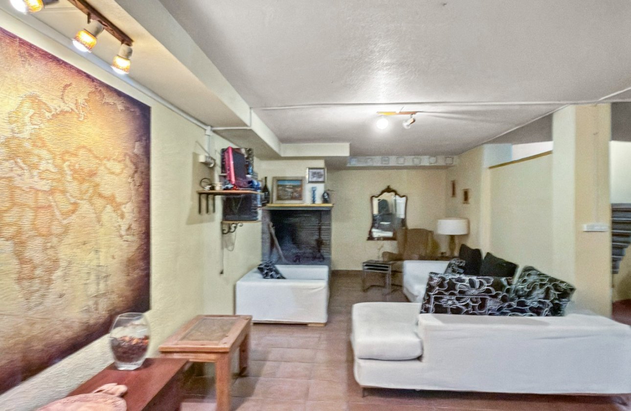 Herverkoop - Villa -
Torrevieja - Costa Blanca