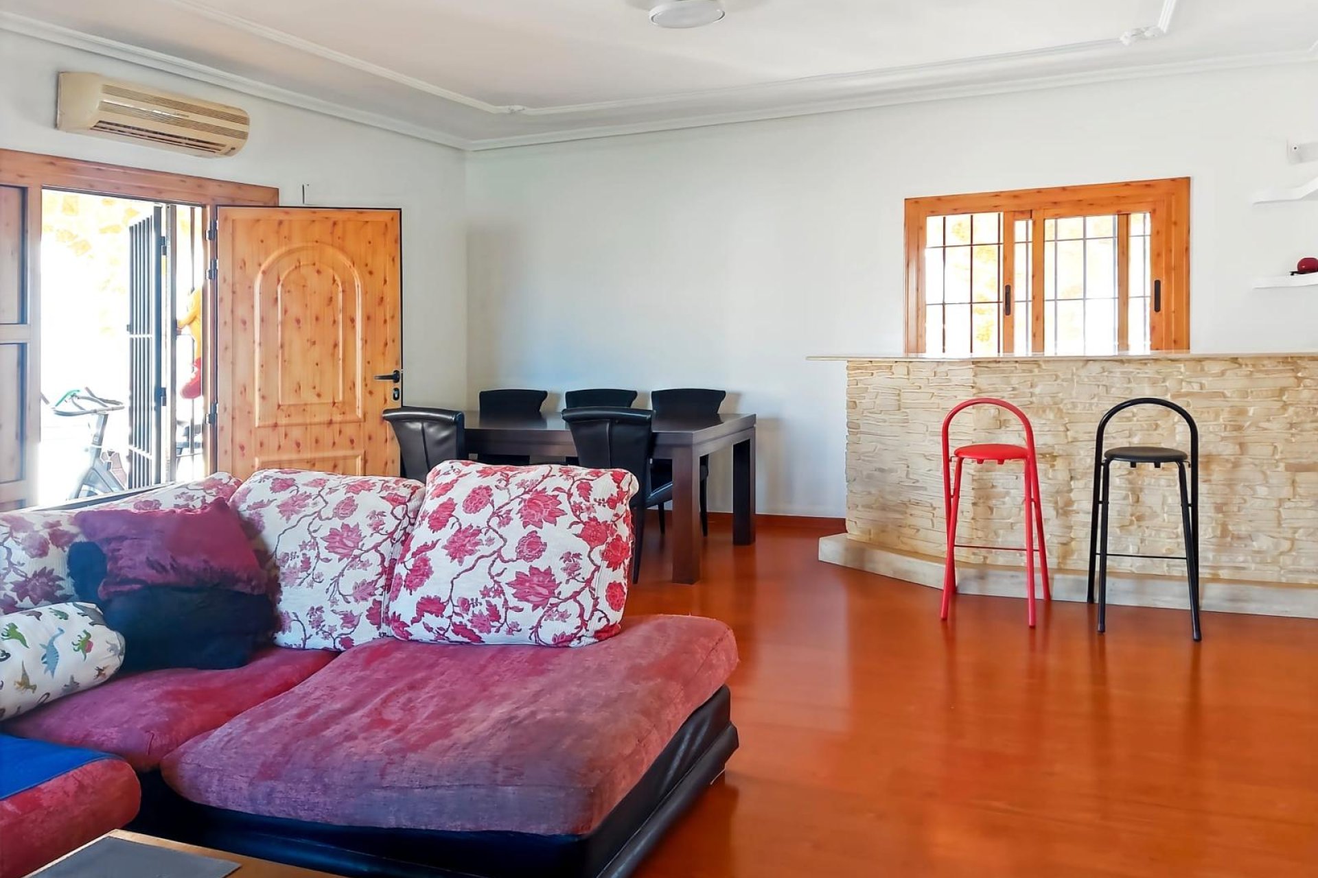 Herverkoop - Villa -
Torrevieja - Costa Blanca