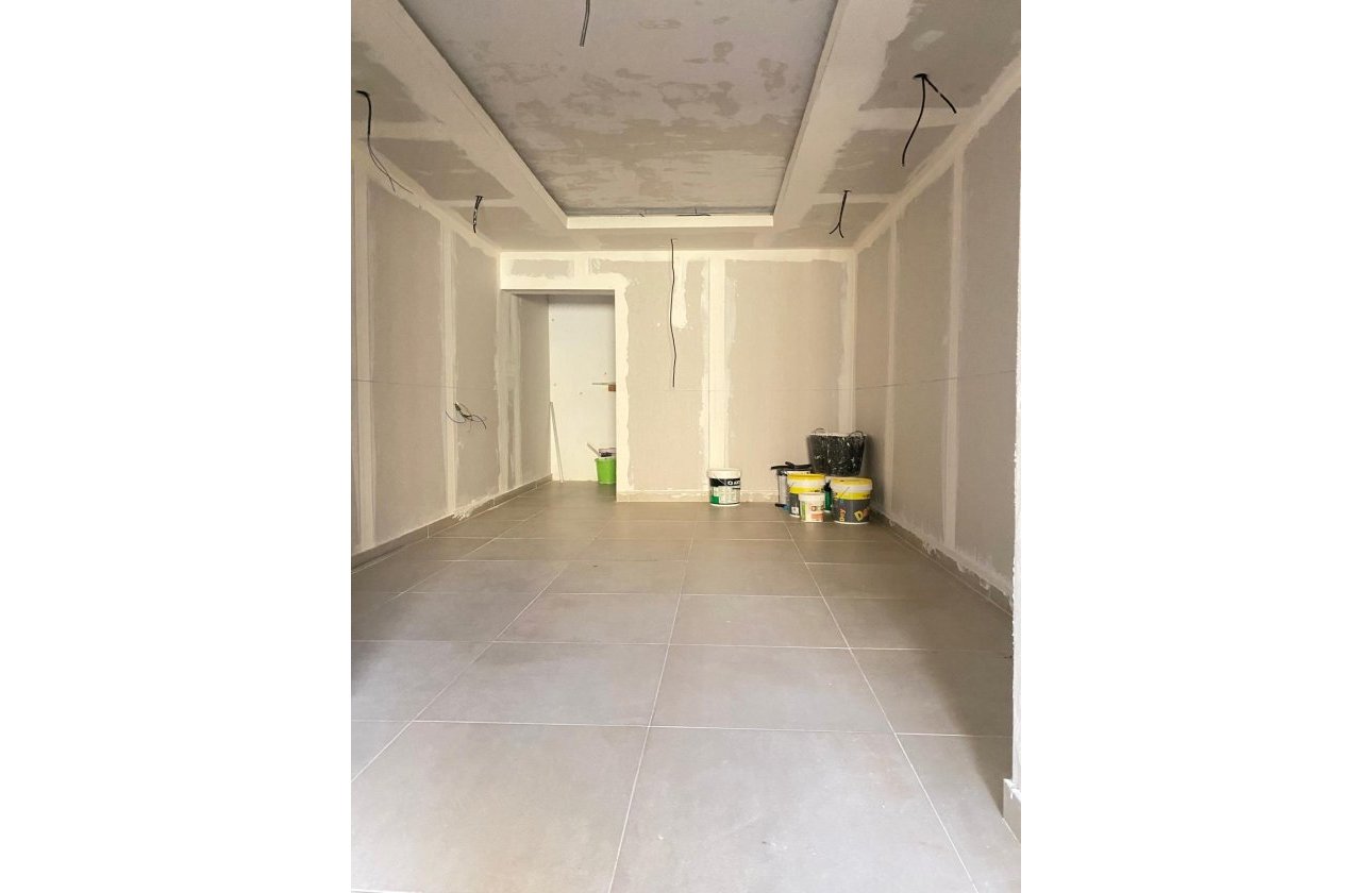 Herverkoop - Villa -
Torrevieja - Costa Blanca