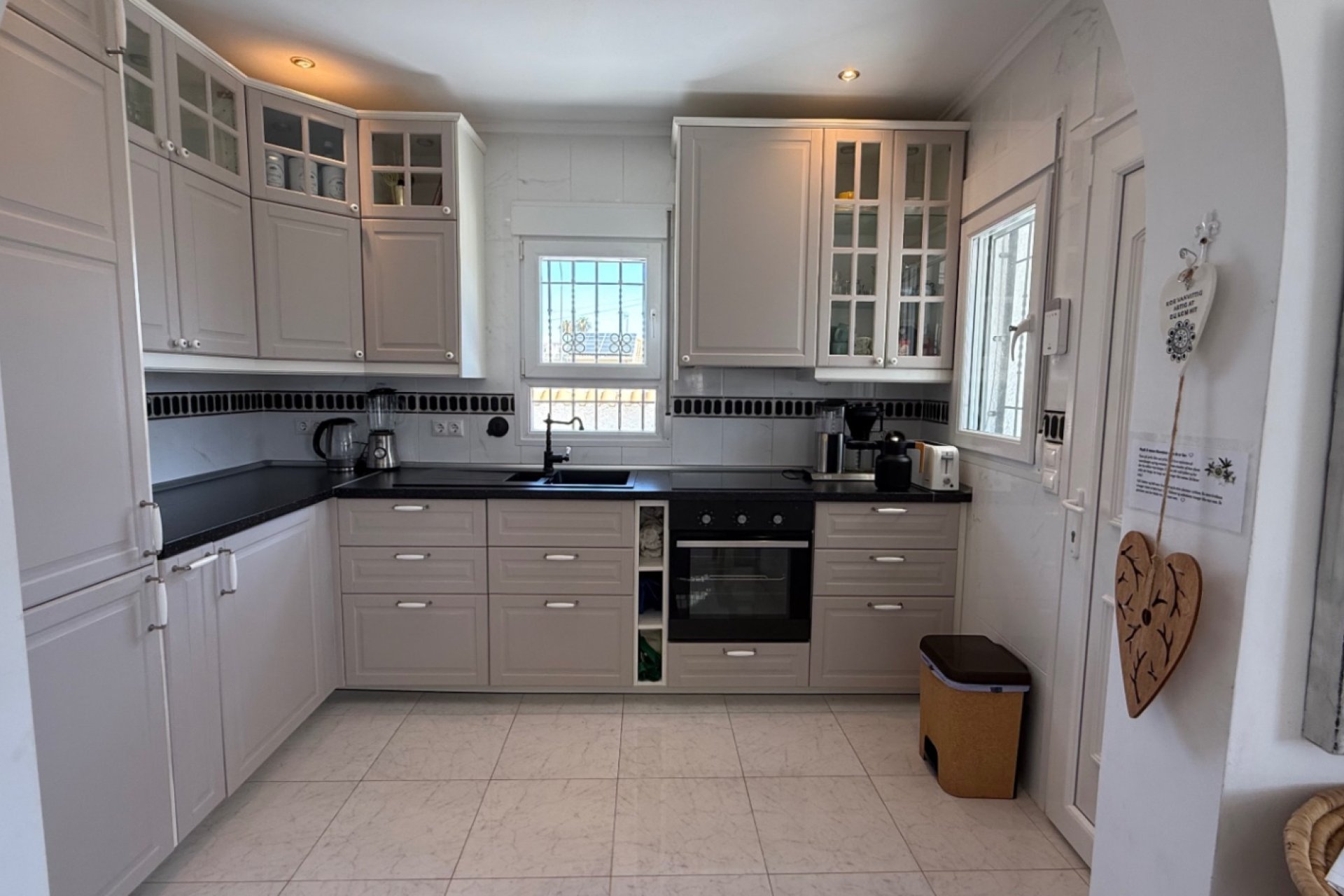 Herverkoop - Villa -
Torrevieja - Costa Blanca