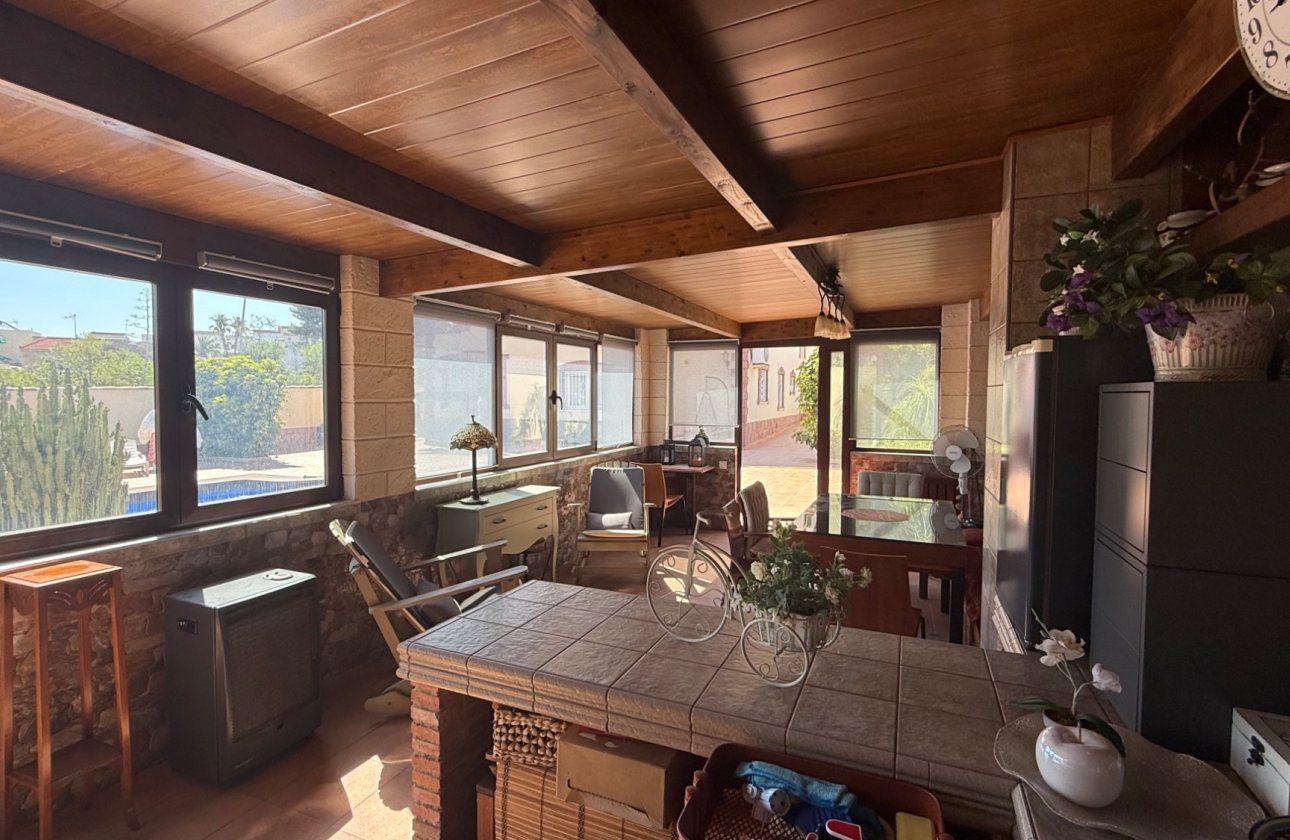 Herverkoop - Villa -
Torrevieja - Costa Blanca