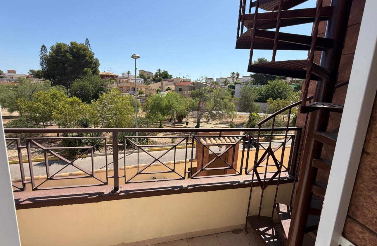 Herverkoop - Villa -
Torrevieja - Costa Blanca