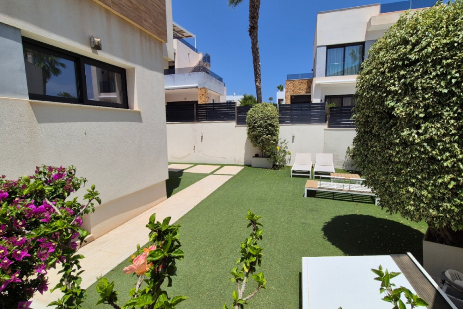 Herverkoop - Villa -
Torrevieja - Costa Blanca