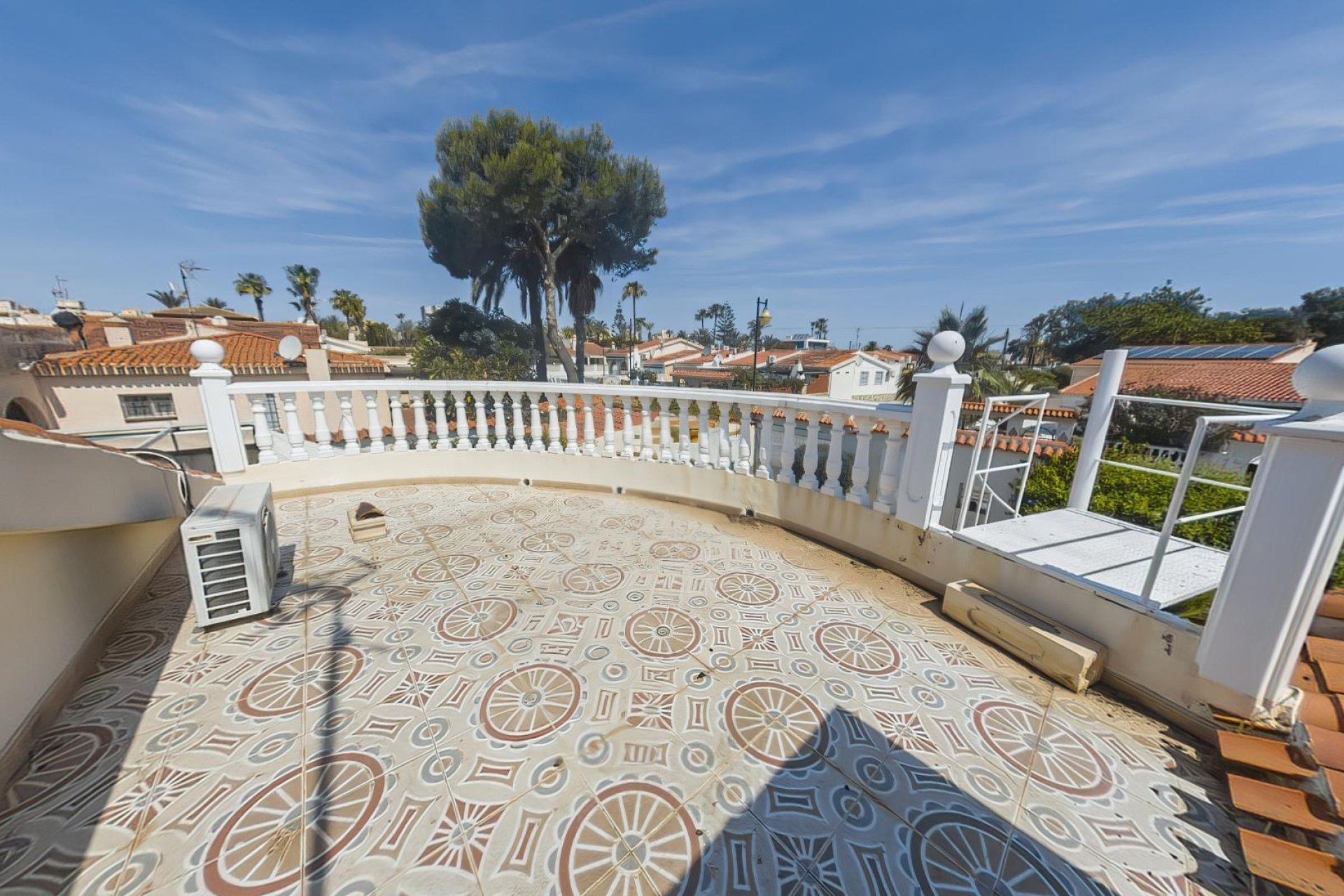 Herverkoop - Villa -
Torrevieja - Costa Blanca