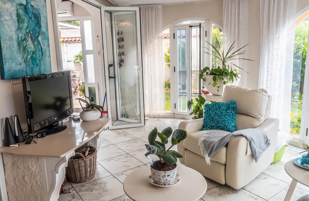 Herverkoop - Villa -
Torrevieja - Costa Blanca