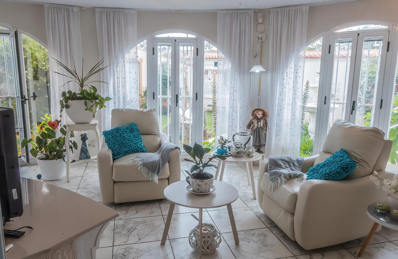 Herverkoop - Villa -
Torrevieja - Costa Blanca