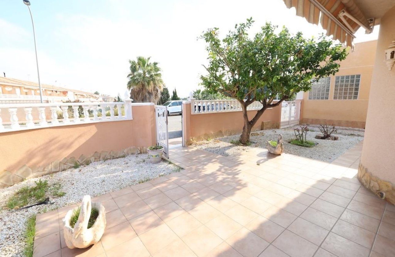 Herverkoop - Villa -
Torrevieja - Costa Blanca