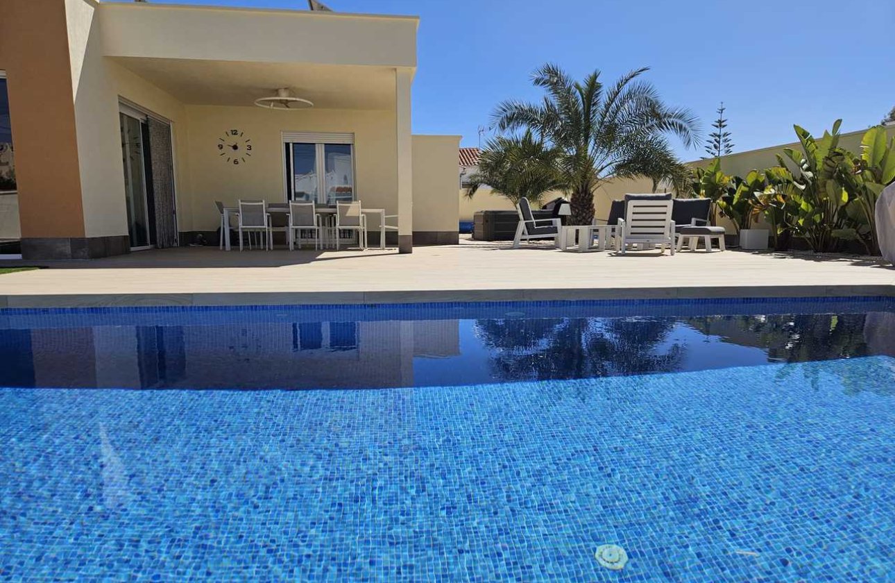 Herverkoop - Villa -
Torrevieja - Costa Blanca