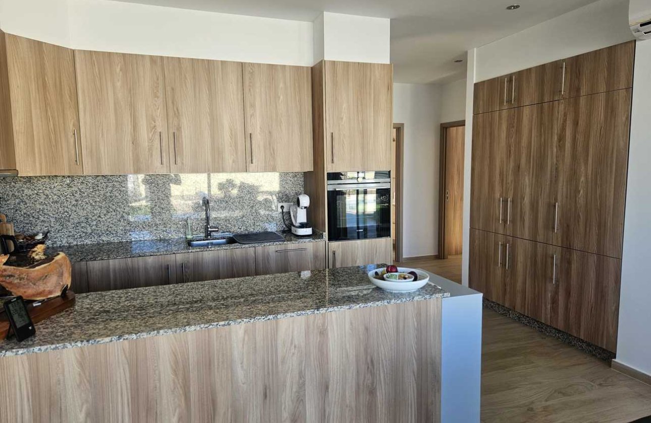 Herverkoop - Villa -
Torrevieja - Costa Blanca