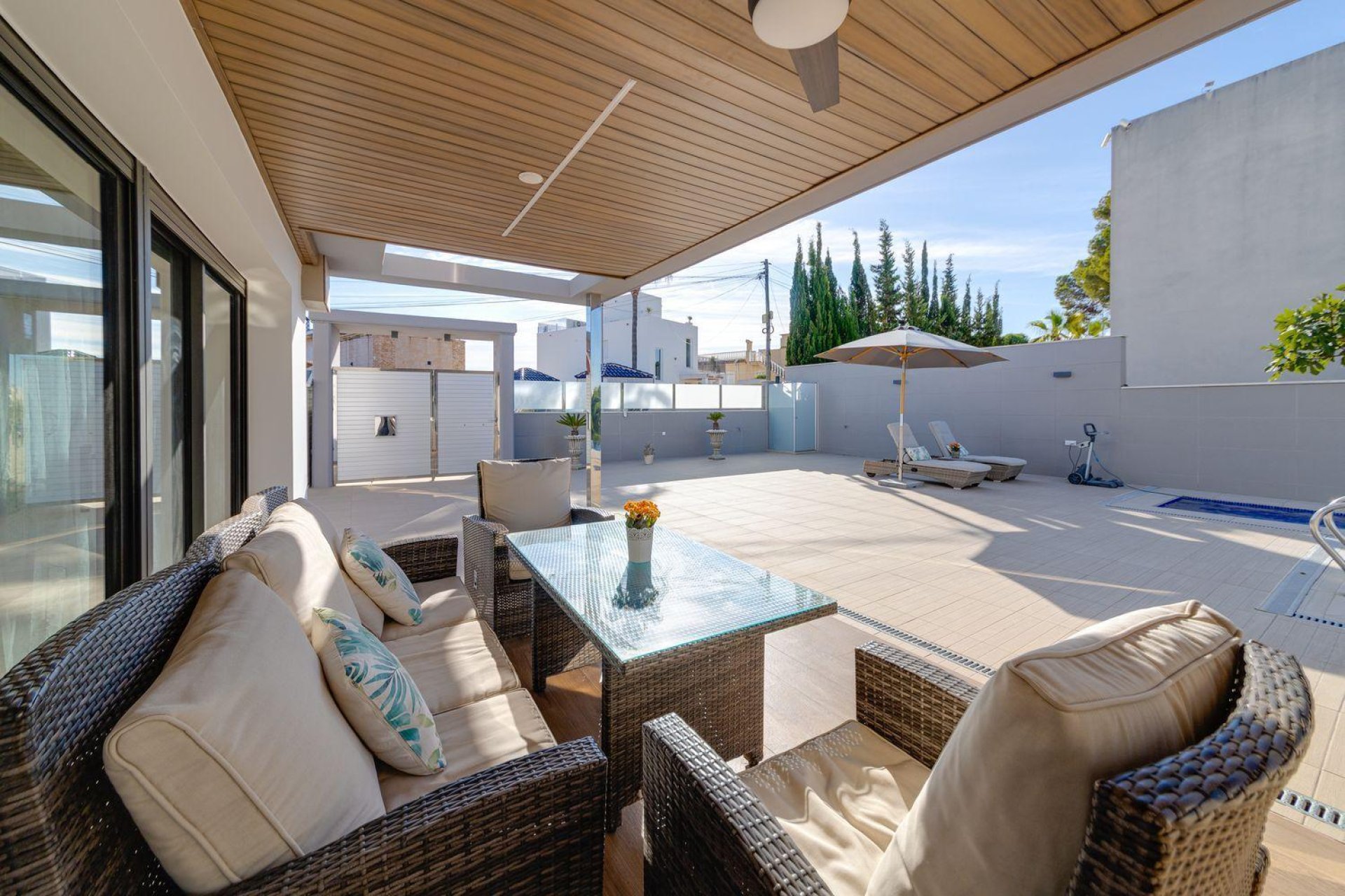 Herverkoop - Villa -
Torrevieja - Costa Blanca
