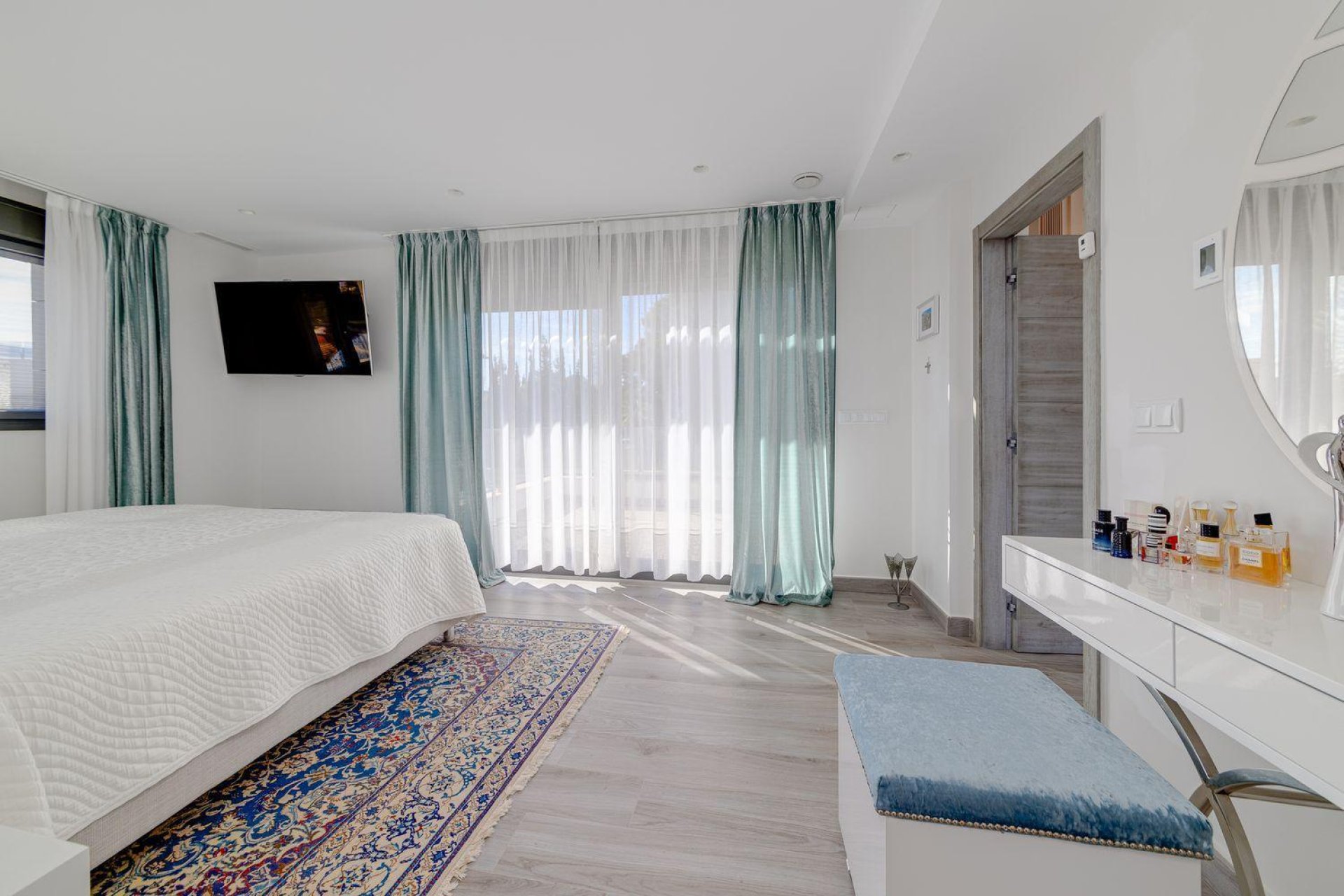 Herverkoop - Villa -
Torrevieja - Costa Blanca