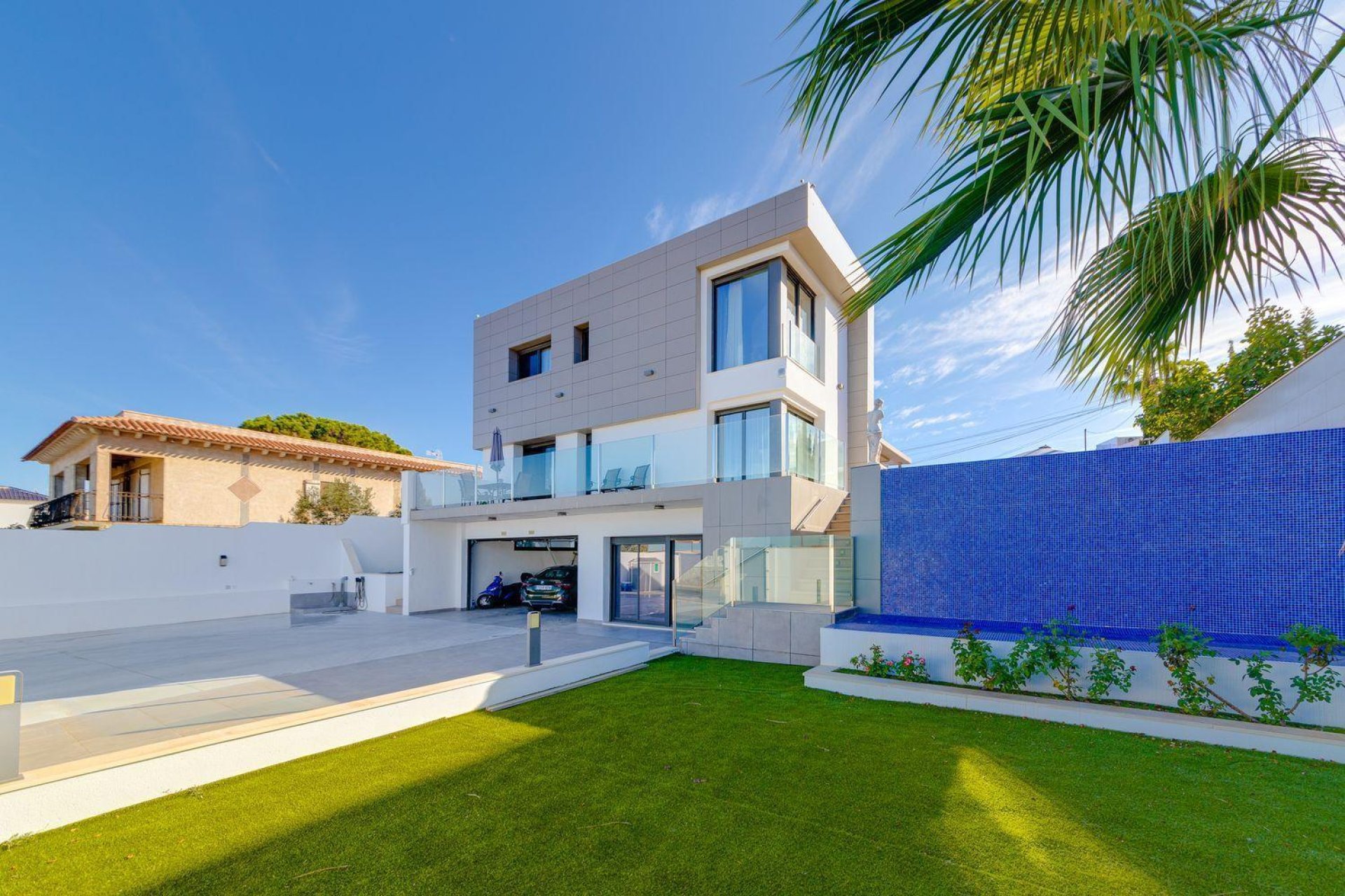 Herverkoop - Villa -
Torrevieja - Costa Blanca