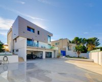 Herverkoop - Villa -
Torrevieja - Costa Blanca