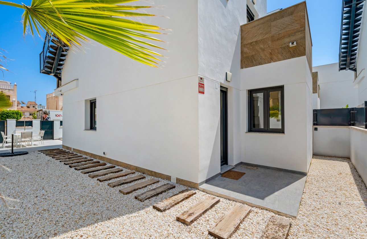 Herverkoop - Villa -
Torrevieja - Costa Blanca
