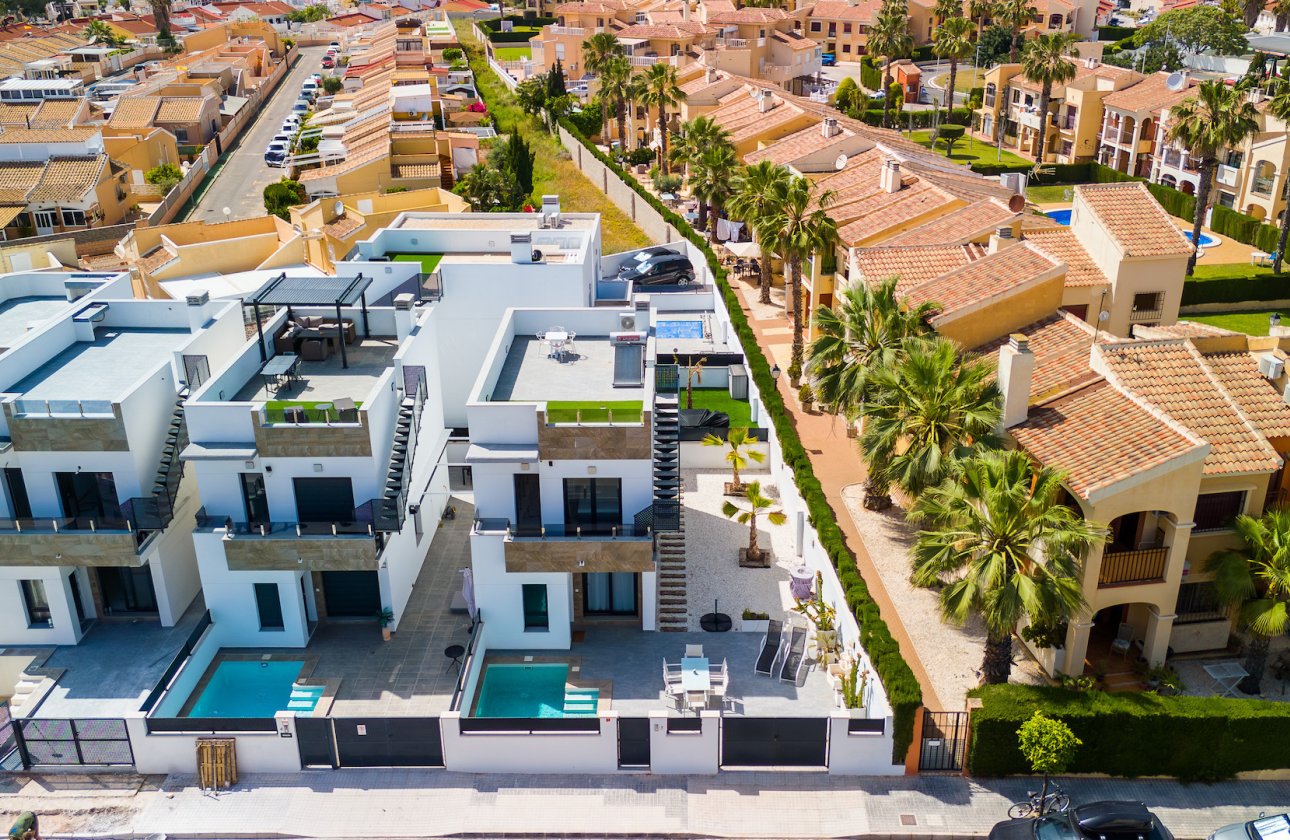 Herverkoop - Villa -
Torrevieja - Costa Blanca
