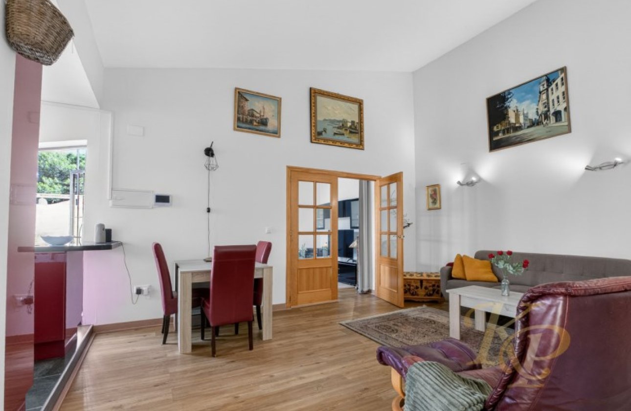 Herverkoop - Villa -
Torrevieja - Costa Blanca