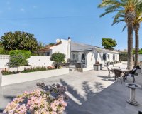Herverkoop - Villa -
Torrevieja - Costa Blanca