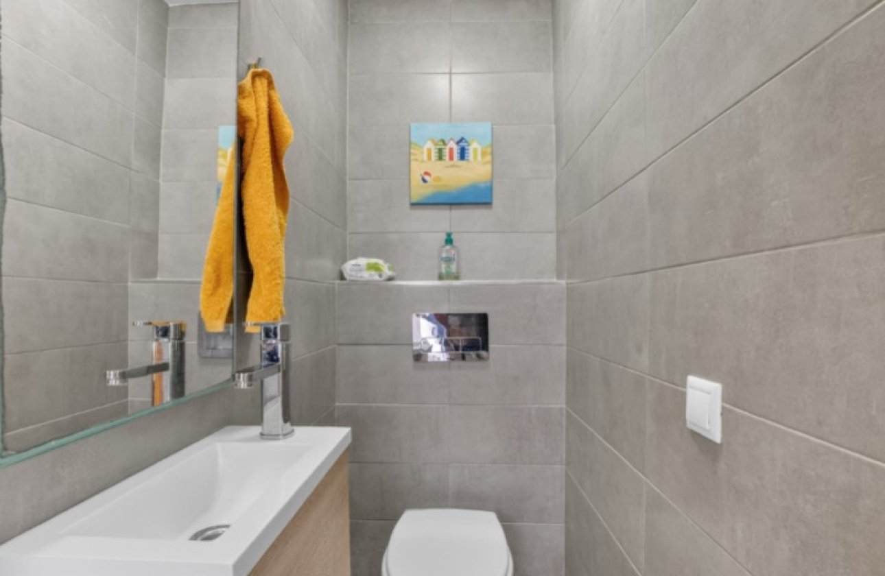 Herverkoop - Villa -
Torrevieja - Costa Blanca