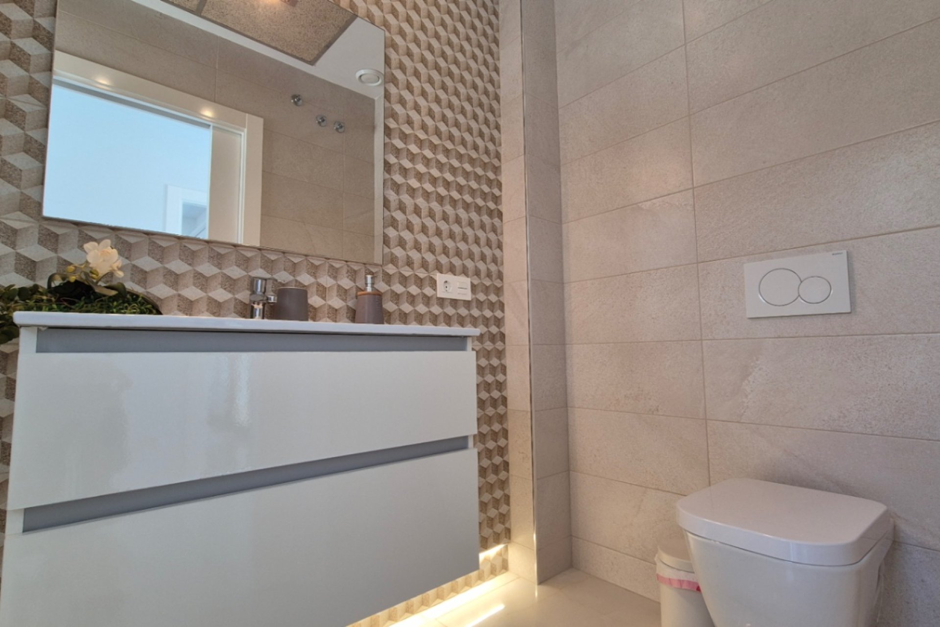 Herverkoop - Villa -
Torrevieja - Costa Blanca
