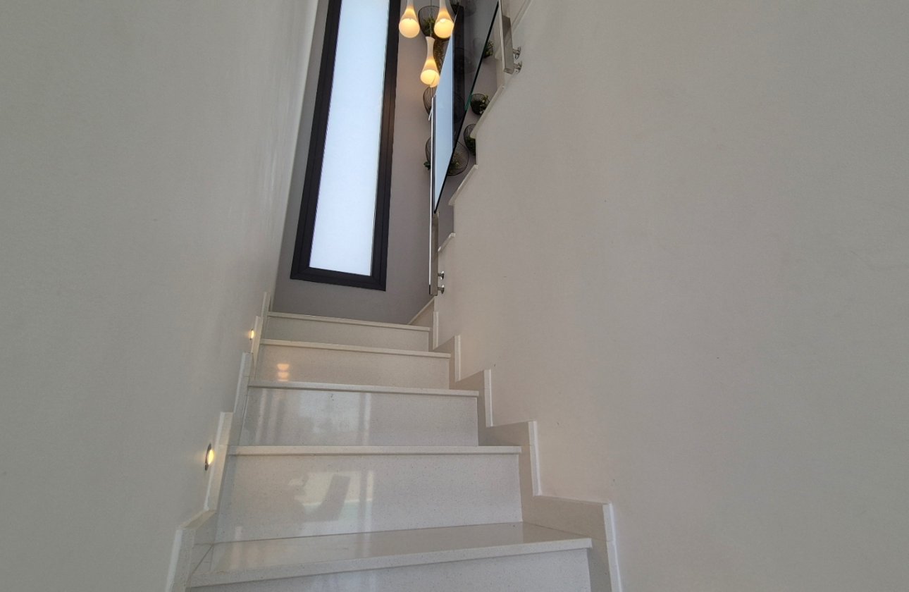 Herverkoop - Villa -
Torrevieja - Costa Blanca