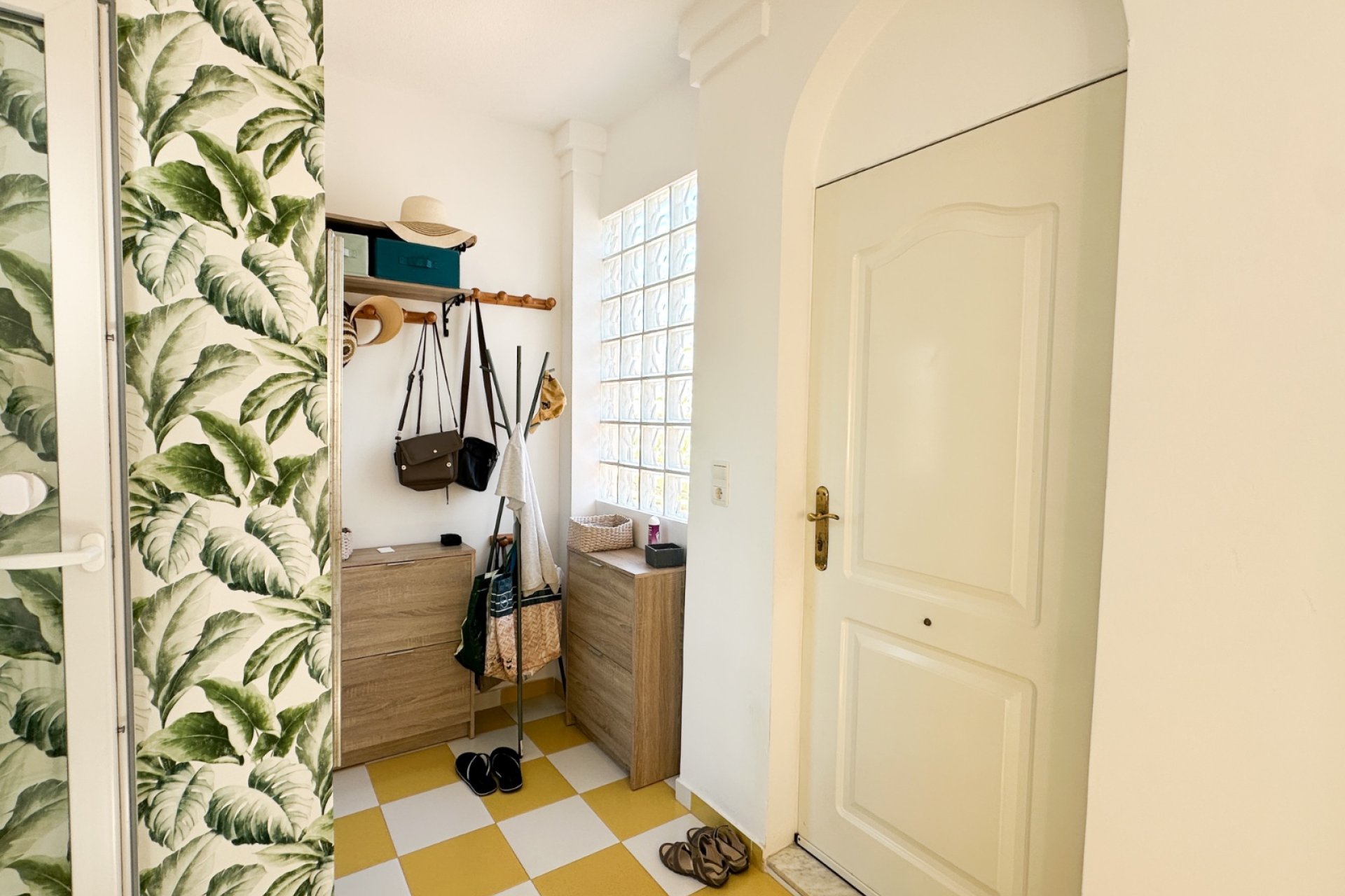 Herverkoop - Villa -
Torrevieja - Costa Blanca