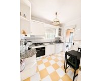 Herverkoop - Villa -
Torrevieja - Costa Blanca