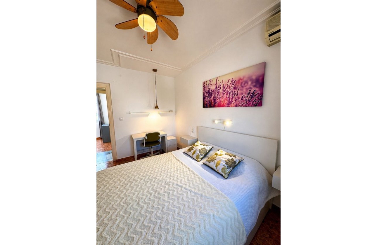 Herverkoop - Villa -
Torrevieja - Costa Blanca
