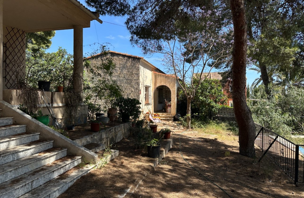 Herverkoop - Villa -
Torrevieja - Costa Blanca