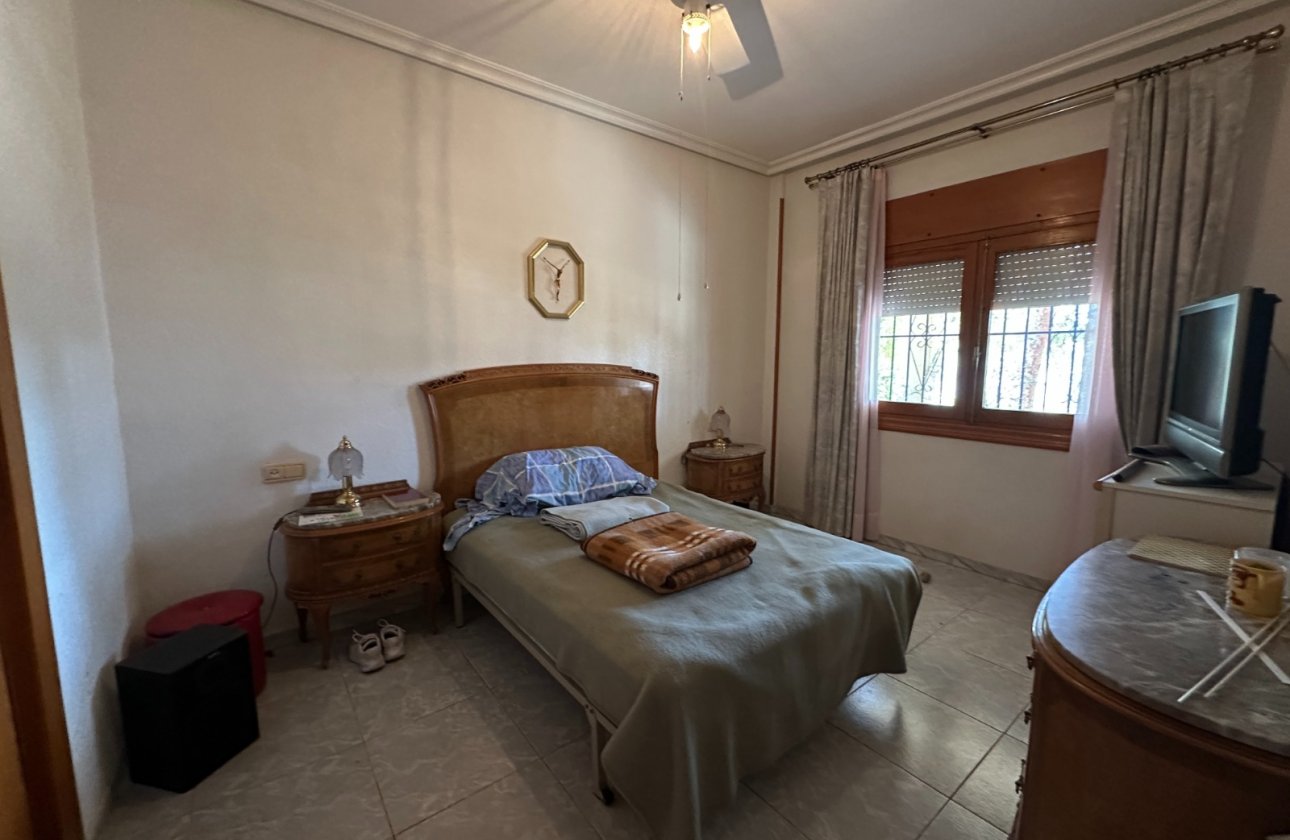 Herverkoop - Villa -
Torrevieja - Costa Blanca