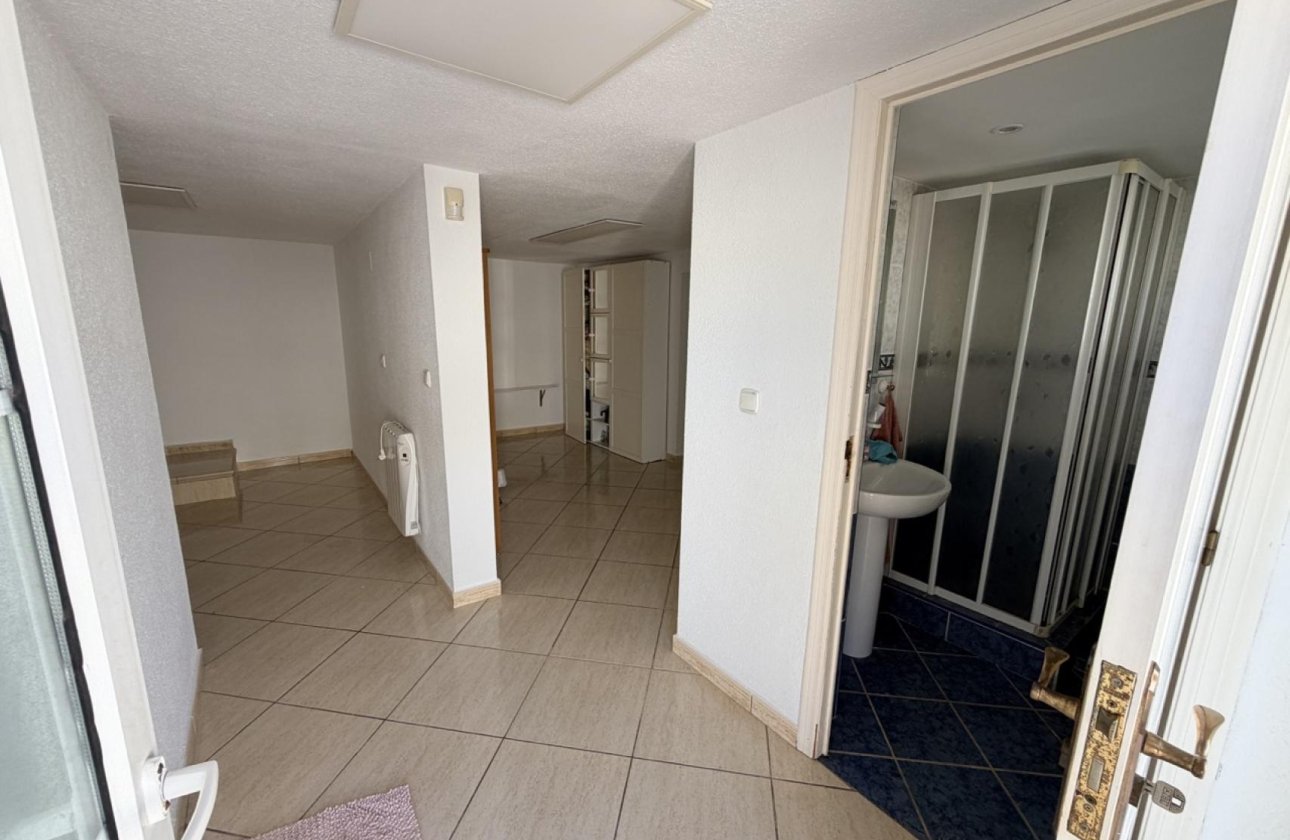 Herverkoop - Villa -
Torrevieja - Costa Blanca