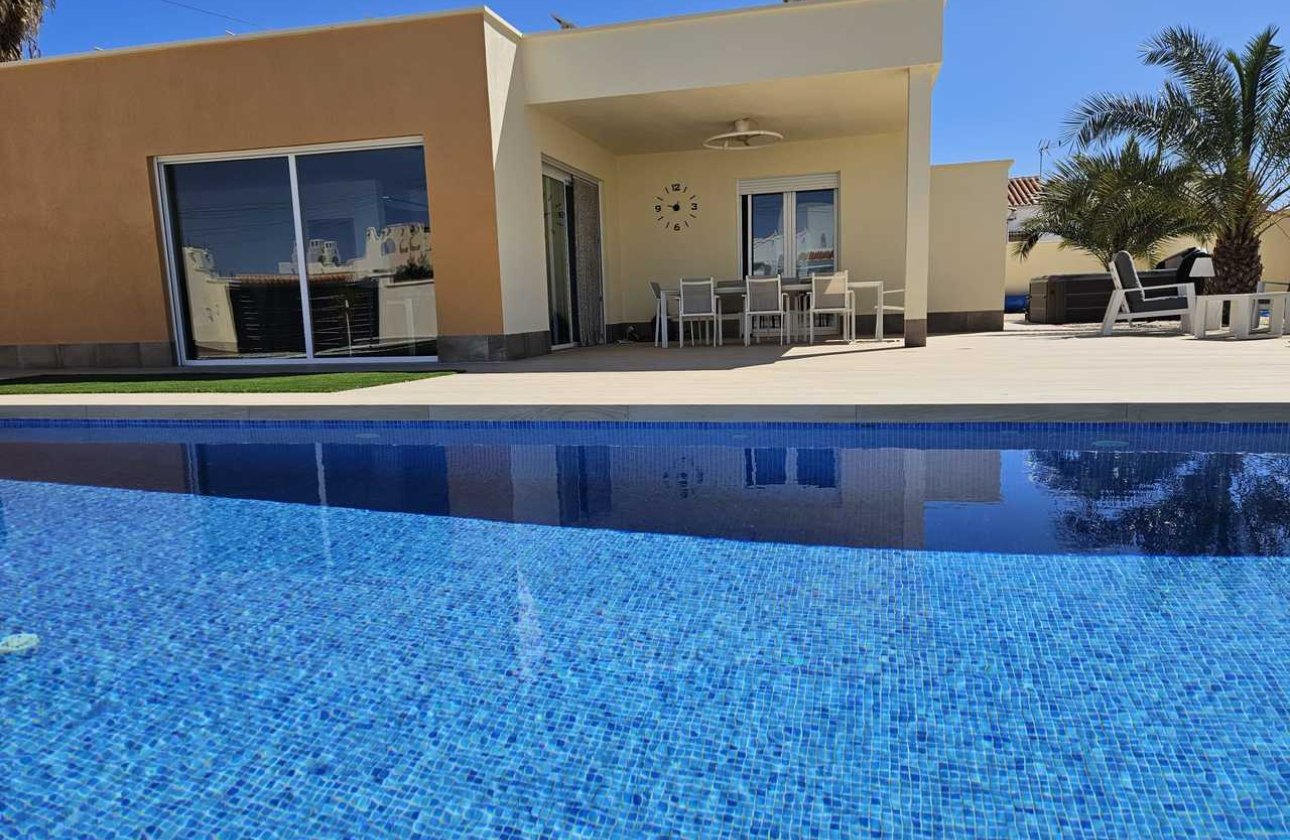 Herverkoop - Villa -
Torrevieja - Costa Blanca