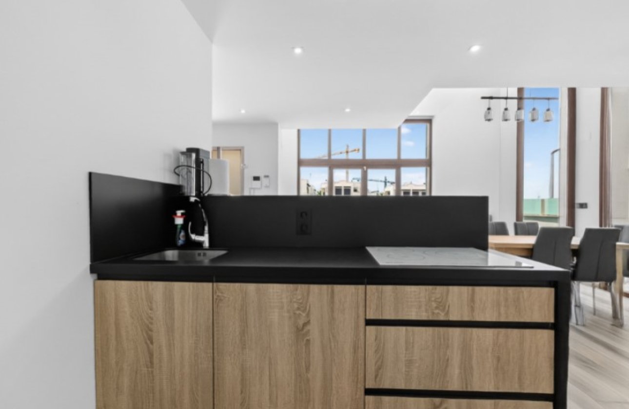 Herverkoop - Villa -
Torrevieja - Costa Blanca