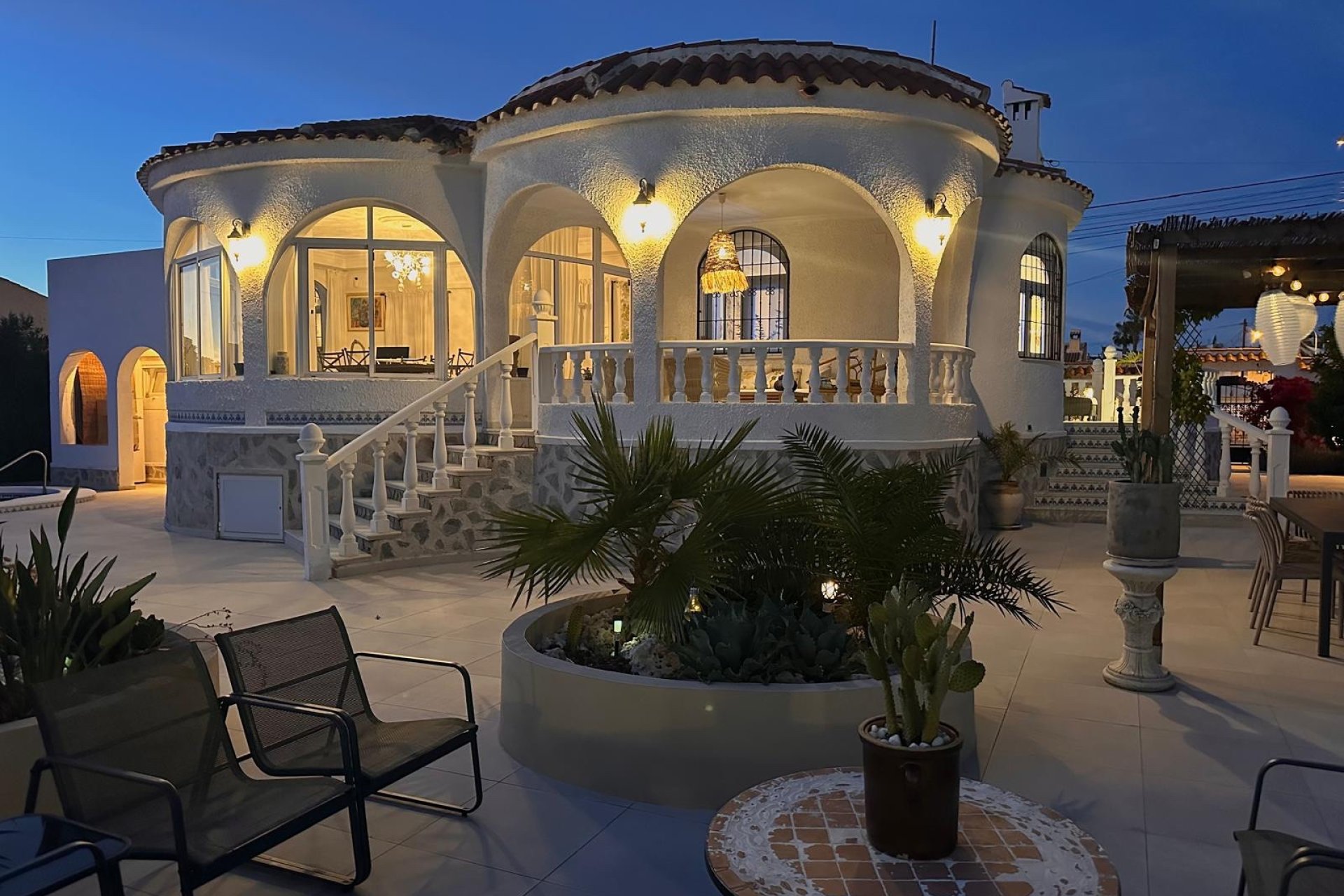 Herverkoop - Villa -
Torrevieja - Costa Blanca