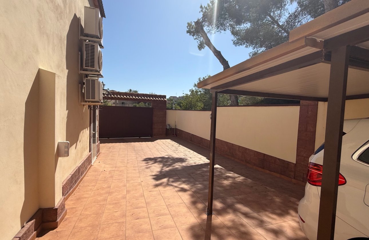 Herverkoop - Villa -
Torrevieja - Costa Blanca