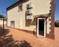 Herverkoop - Villa -
Torrevieja - Costa Blanca
