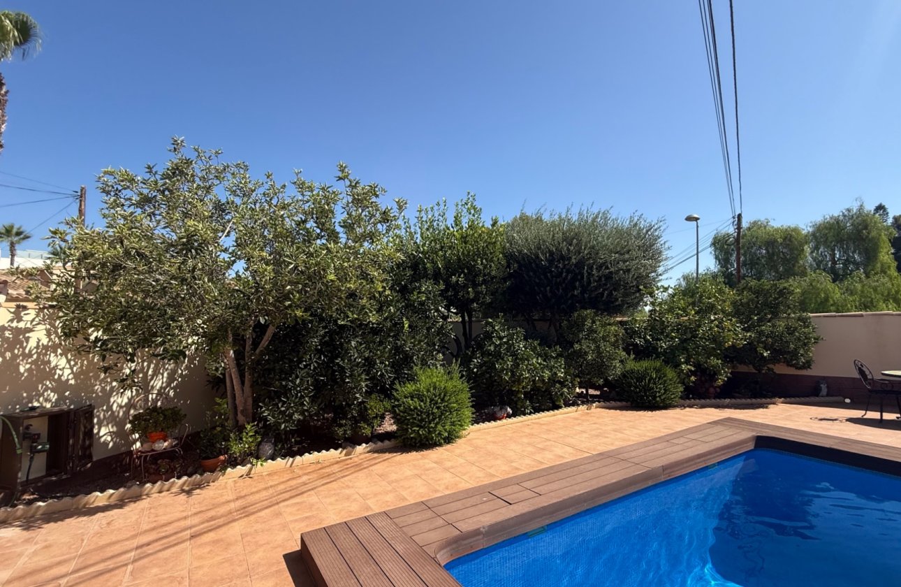 Herverkoop - Villa -
Torrevieja - Costa Blanca